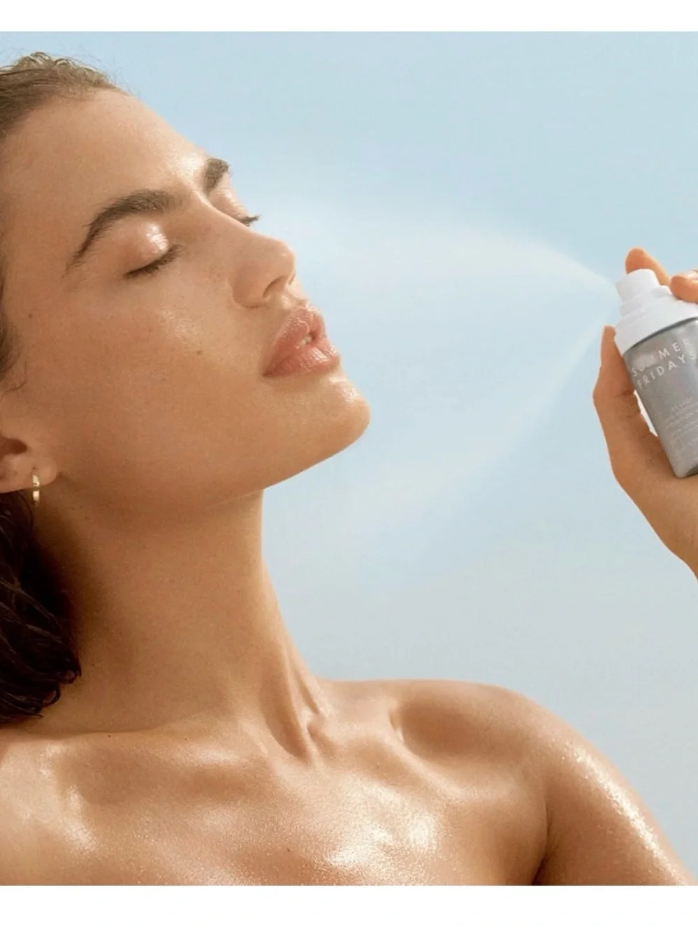 Summer Fridays Jet Lag Hydrating Mist - Light Blue and White